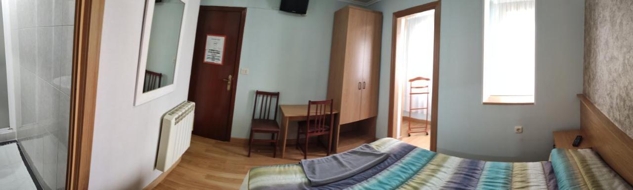 Hostal Castilla 미란다데에브로 외부 사진